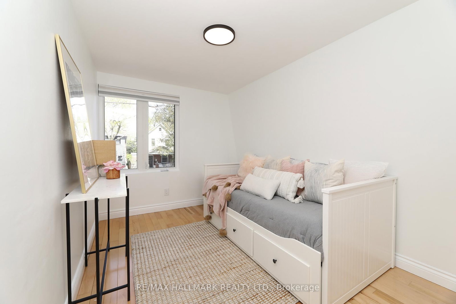 787 Sammon Avenue - Photo 23