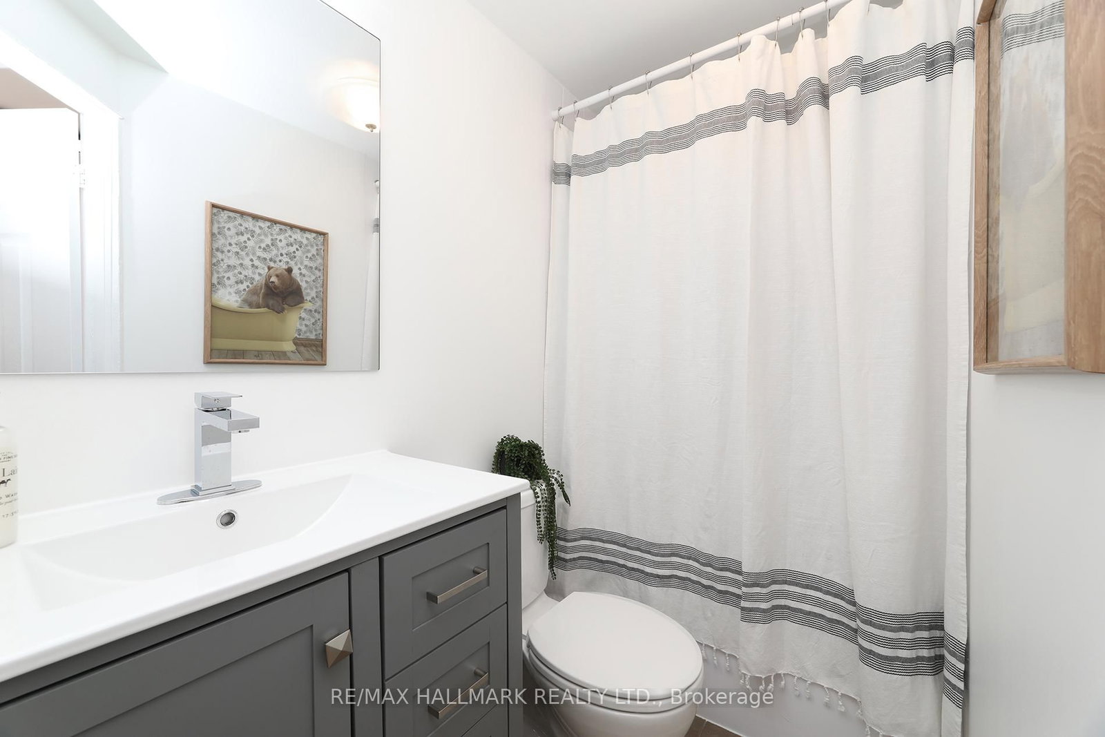787 Sammon Avenue - Photo 24