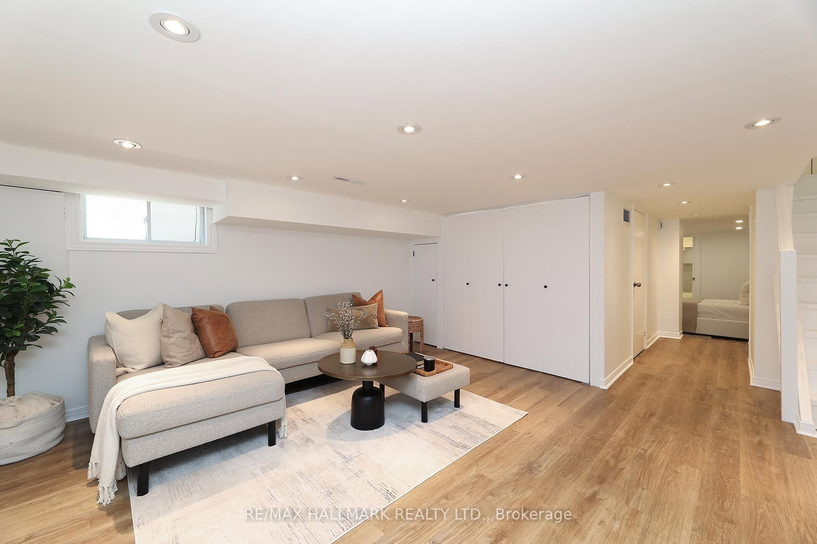 787 Sammon Avenue - Photo 27