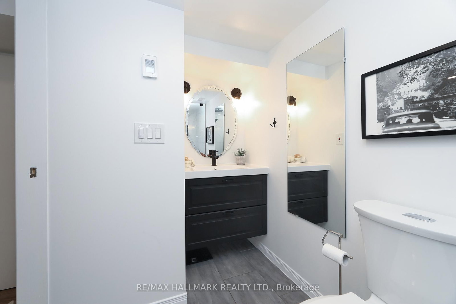 787 Sammon Avenue - Photo 30