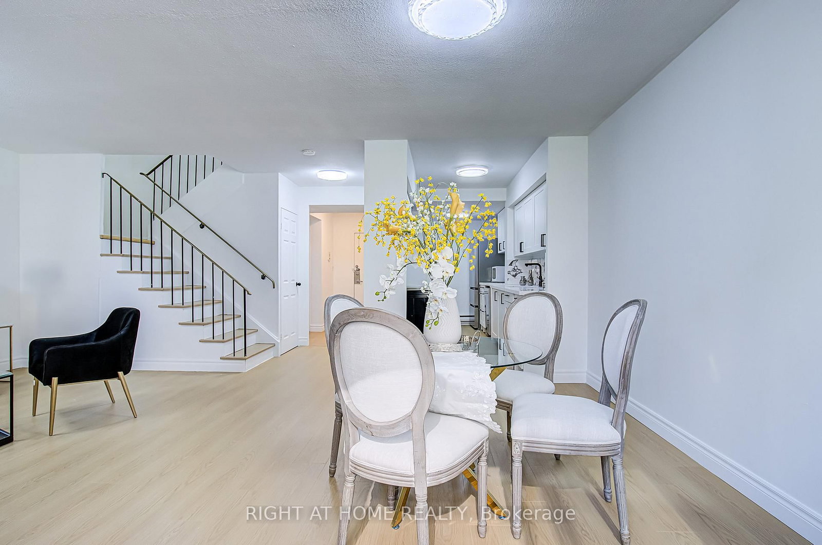 8 Crescent Town Road, Unit 409 - Photo 16