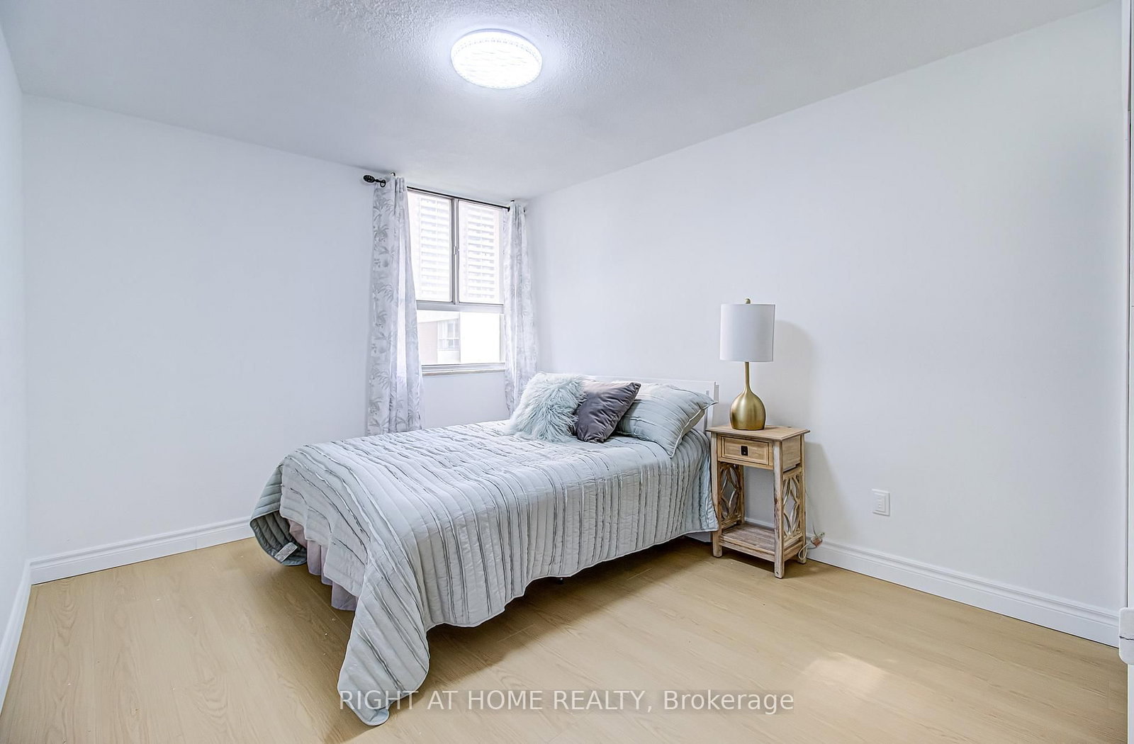 8 Crescent Town Road, Unit 409 - Photo 26