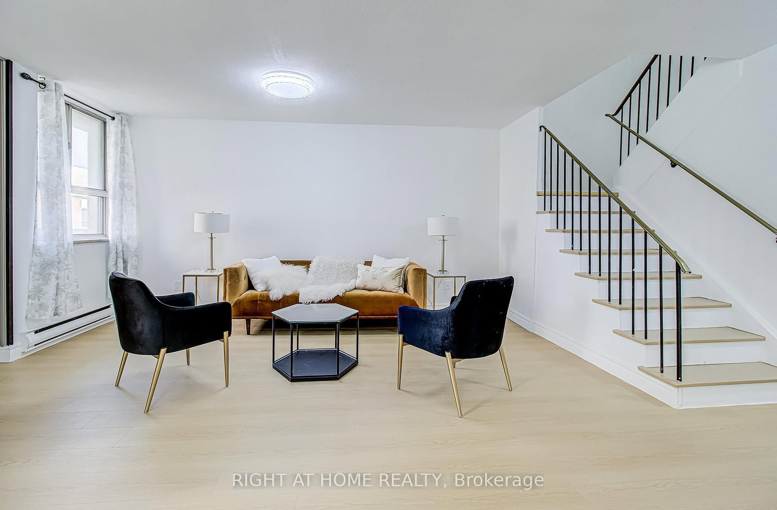 8 Crescent Town Road, Unit 409 - Photo 7