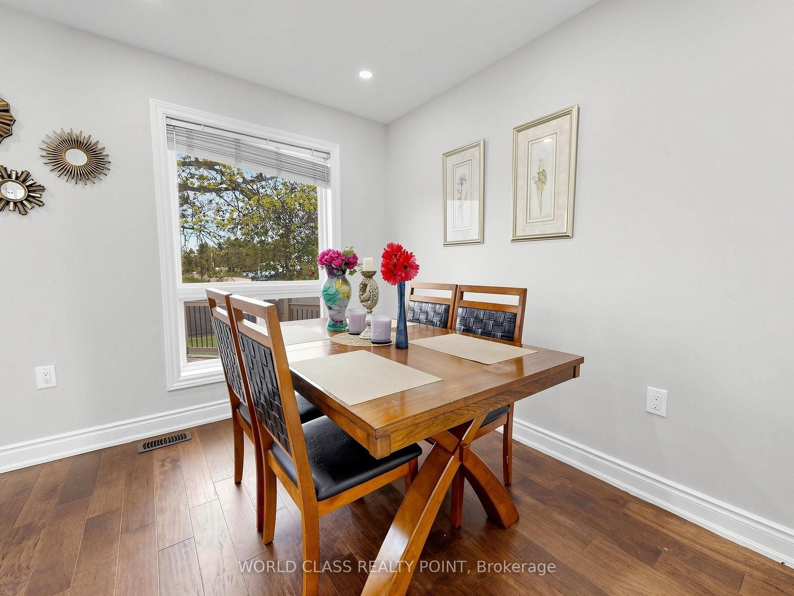 1638 Norwill Crescent - Photo 10