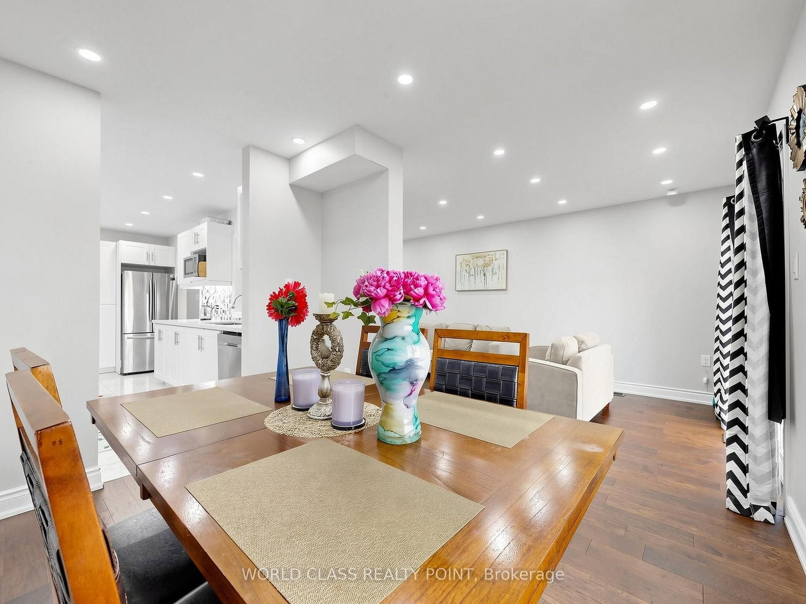 1638 Norwill Crescent - Photo 11