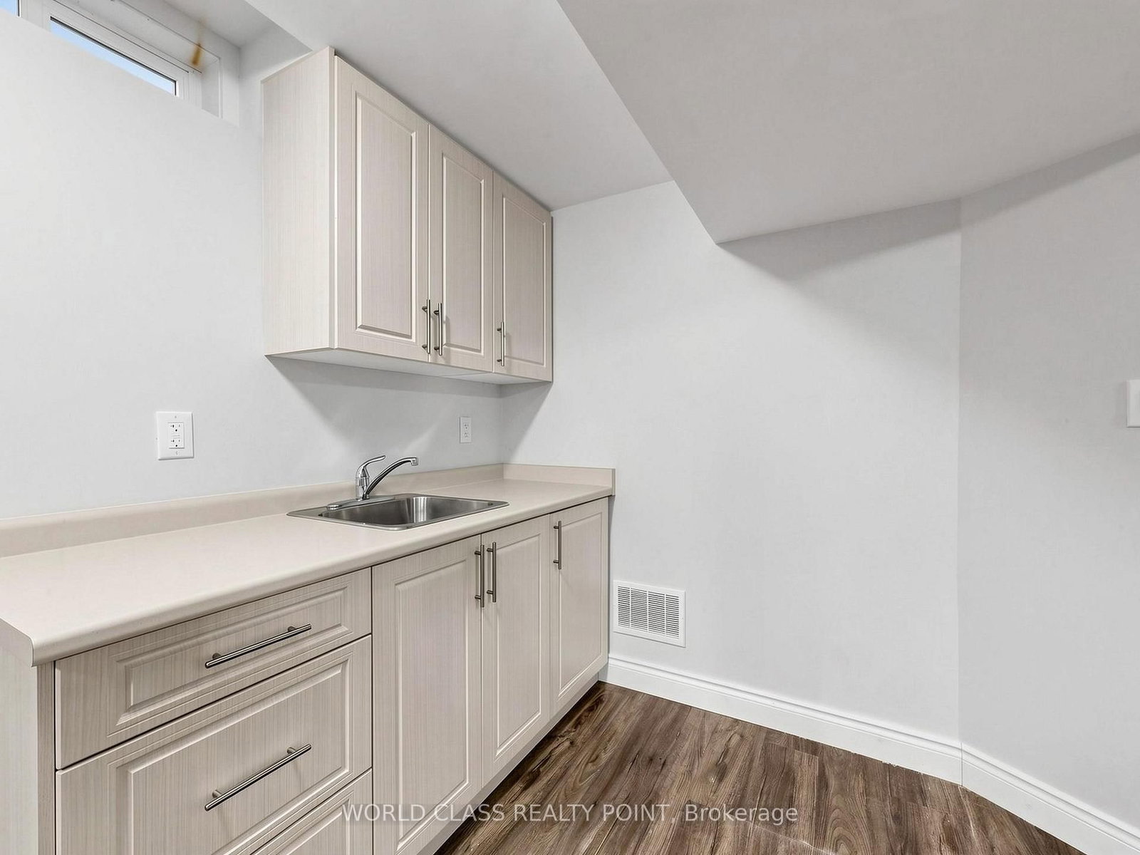 1638 Norwill Crescent - Photo 34