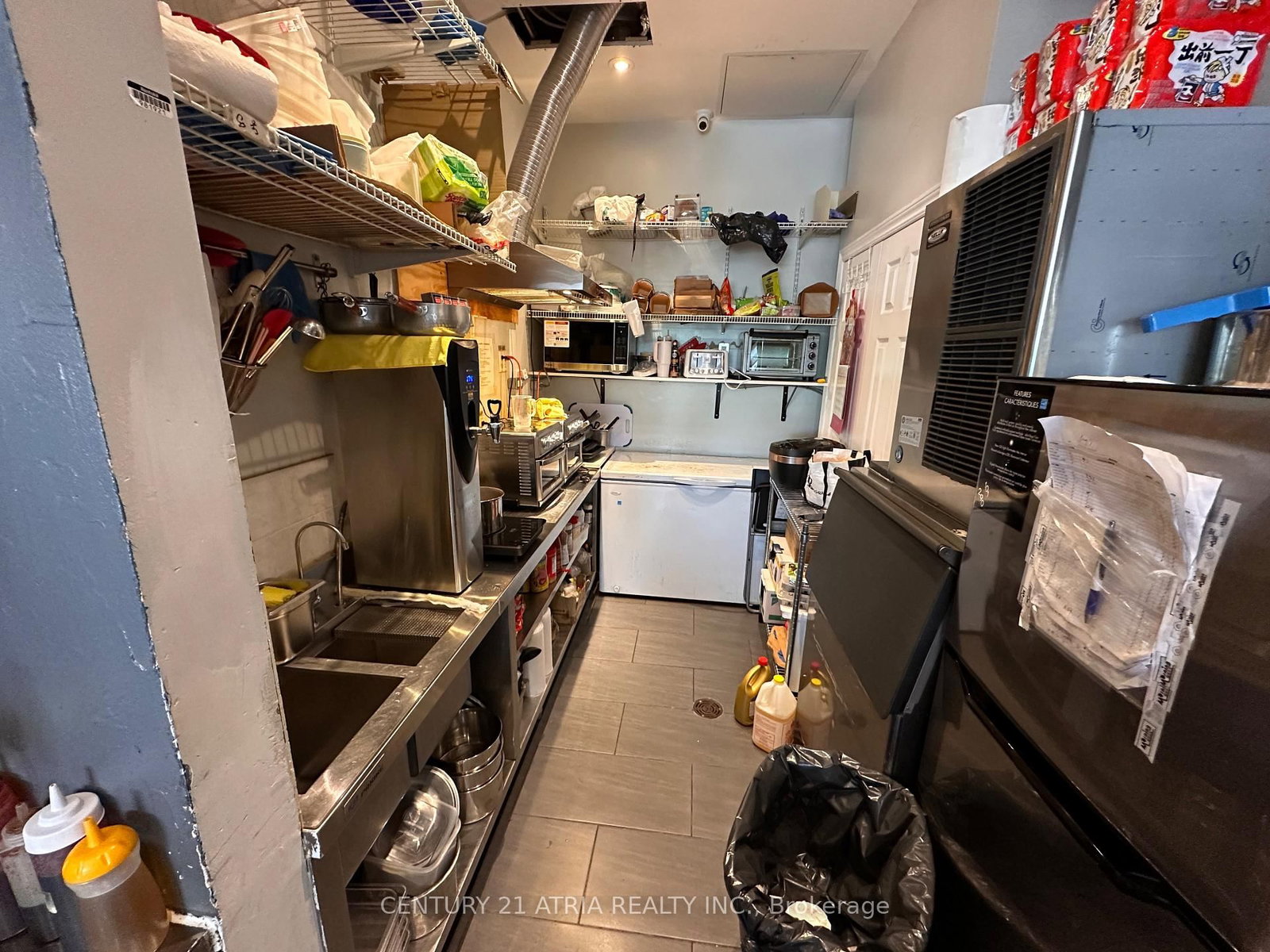 3300 Midland Avenue, Unit 37 - Photo 5