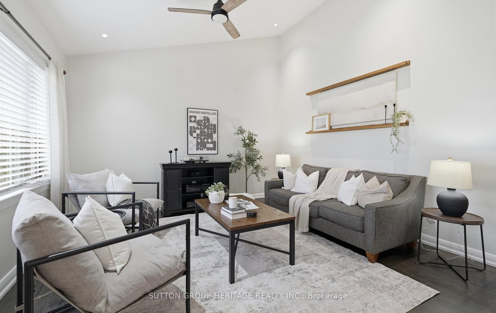 919 Bayview Avenue - Photo 16