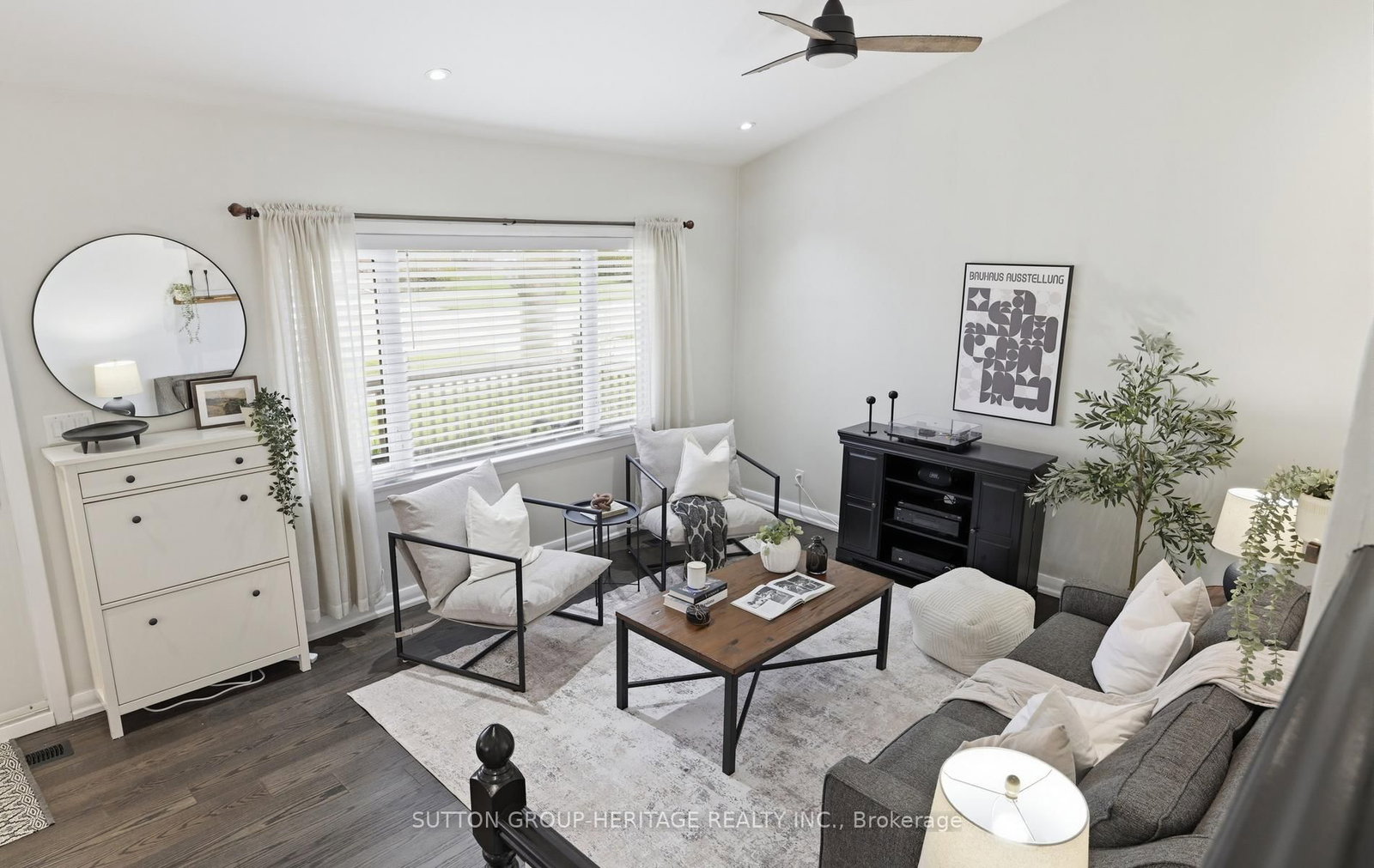 919 Bayview Avenue - Photo 22