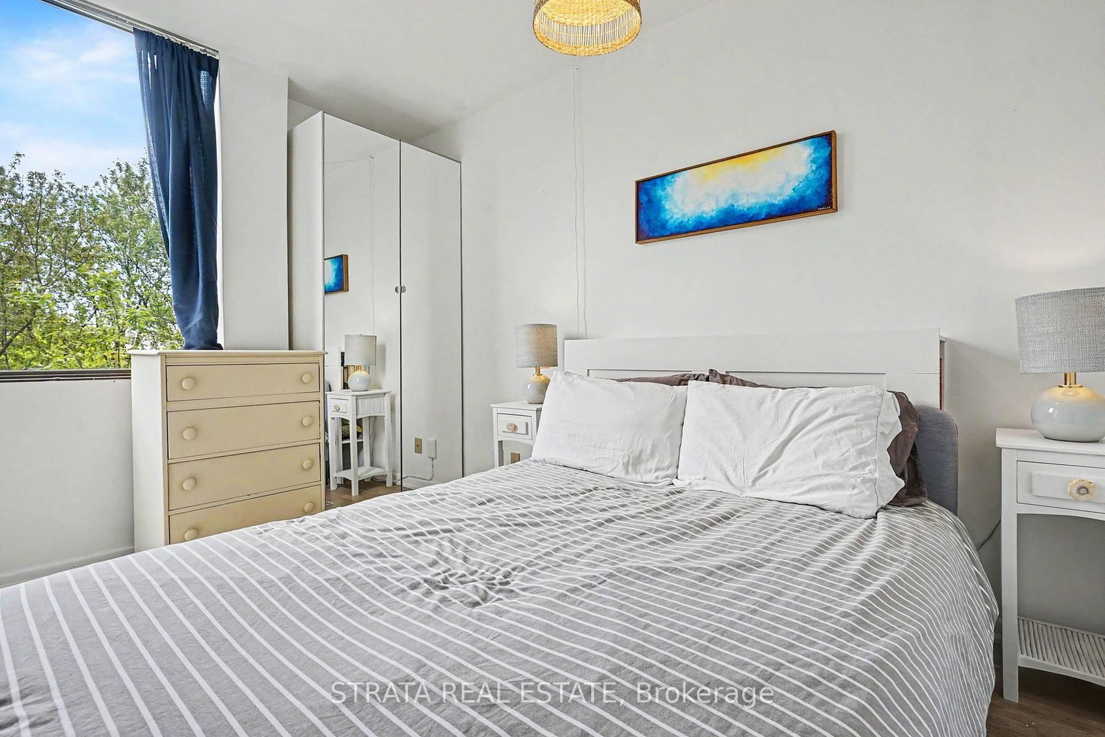 300 Coxwell Avenue, Unit 406 - Photo 10