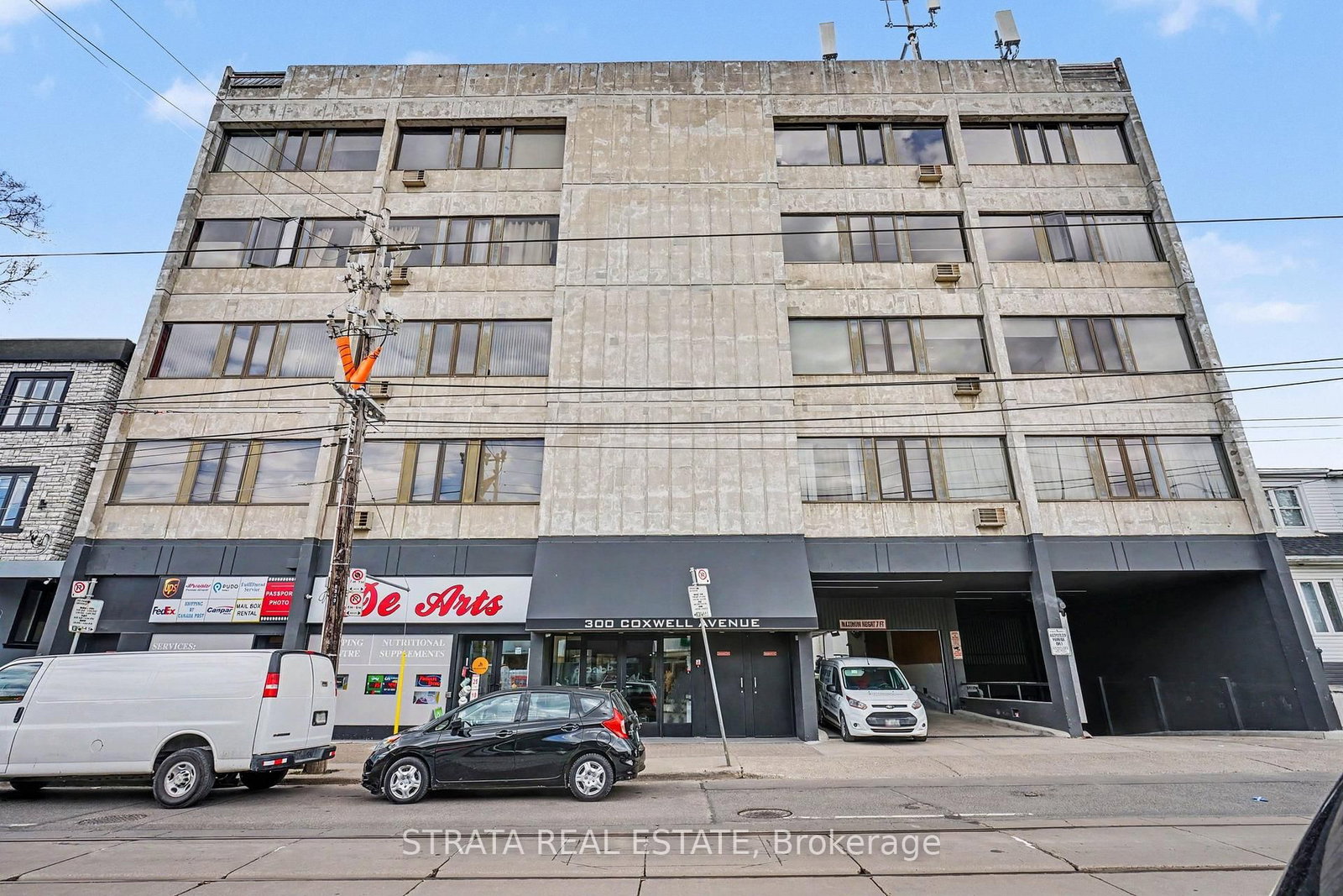 300 Coxwell Avenue, Unit 406 - Photo 23