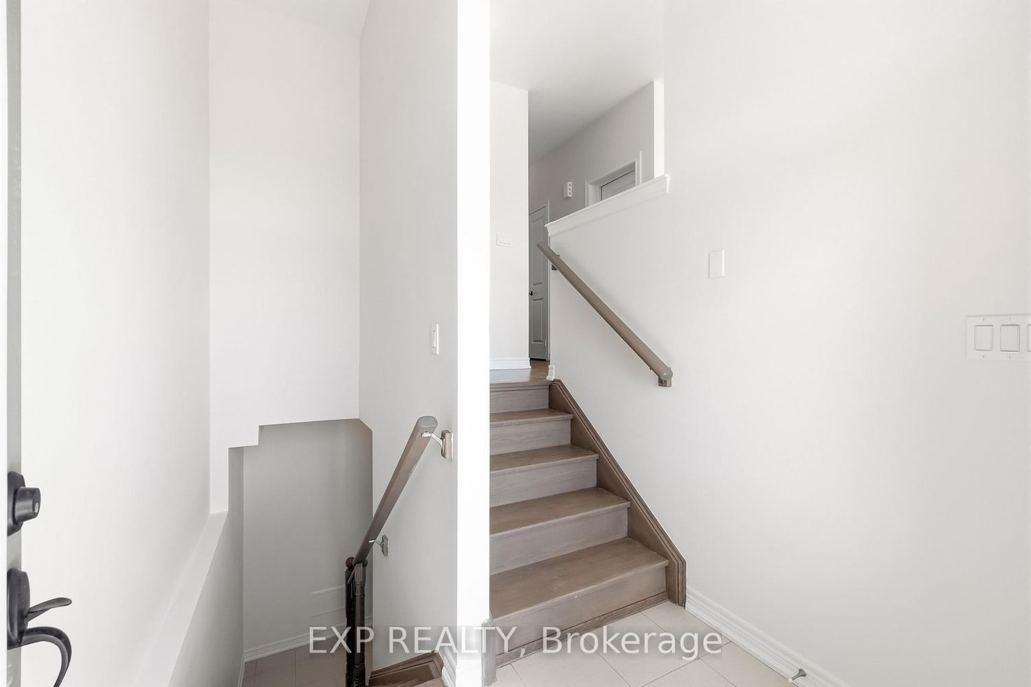2964 Peter Matthews Drive - Photo 4