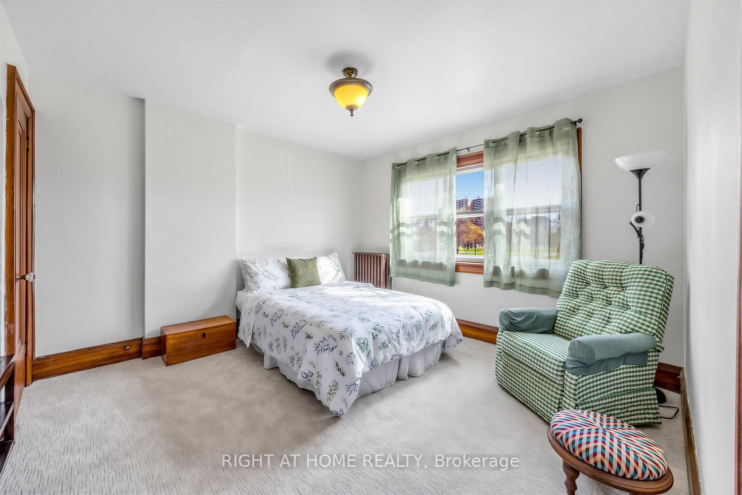26 Maryland Boulevard - Photo 19