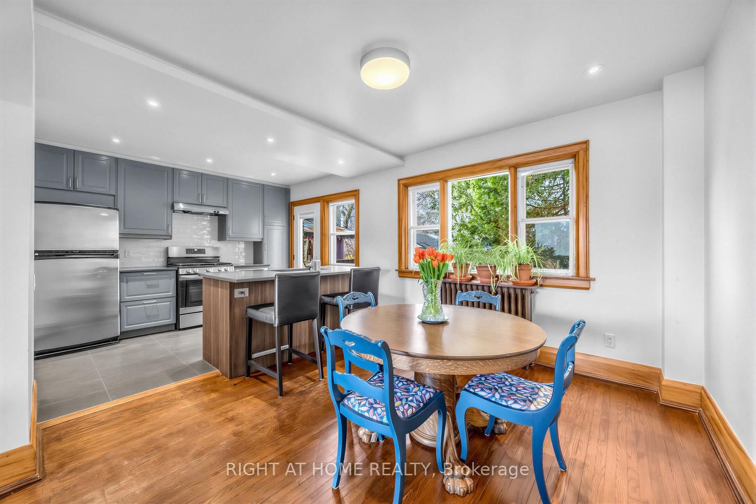 26 Maryland Boulevard - Photo 9