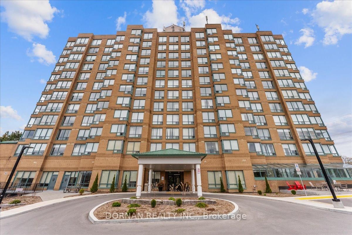 711 Rossland Road E, Unit 1112