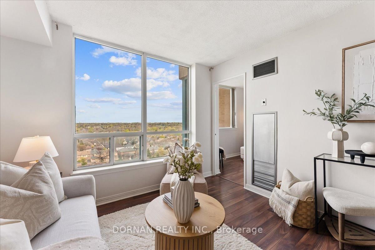 711 Rossland Road E, Unit 1112 - Photo 15