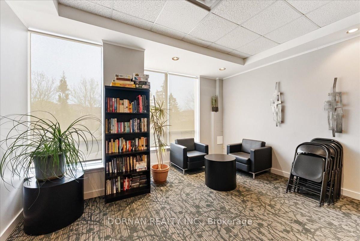 711 Rossland Road E, Unit 1112 - Photo 29
