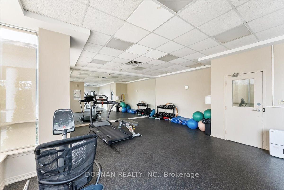 711 Rossland Road E, Unit 1112 - Photo 32