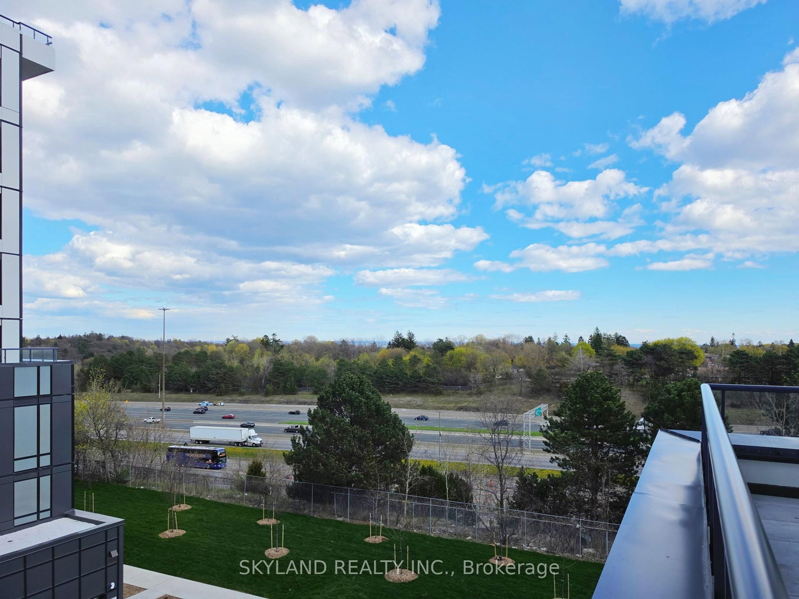 7437 Kingston Road, Unit 409B