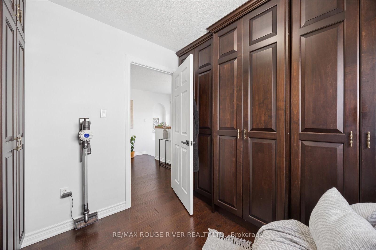 8 Rosemarie Crescent - Photo 19