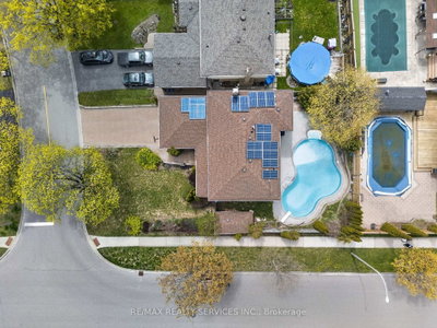 2 Dunbar Drive — photo 5
