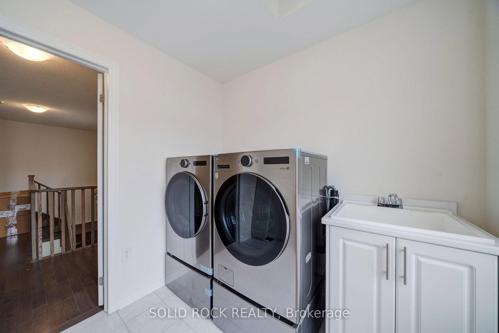 225 Fleetwood Drive • Oshawa, ON photo 26