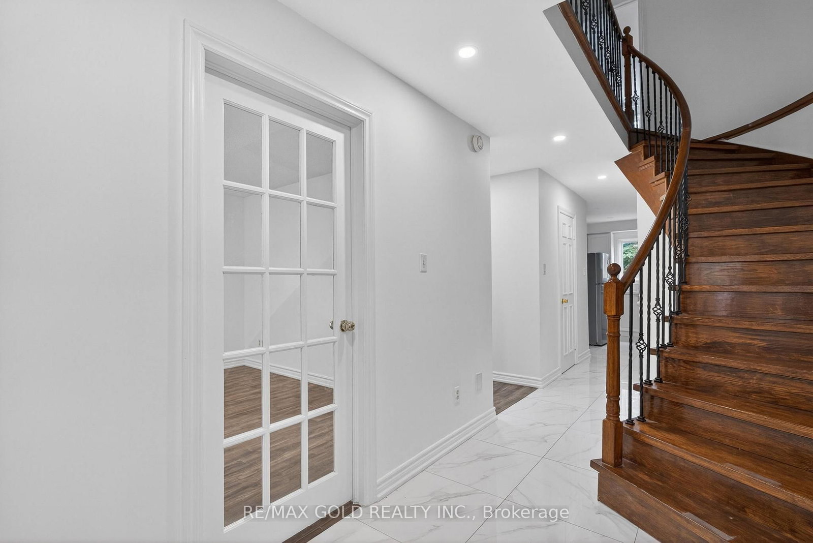 43 Saintsbury Square - Photo 10