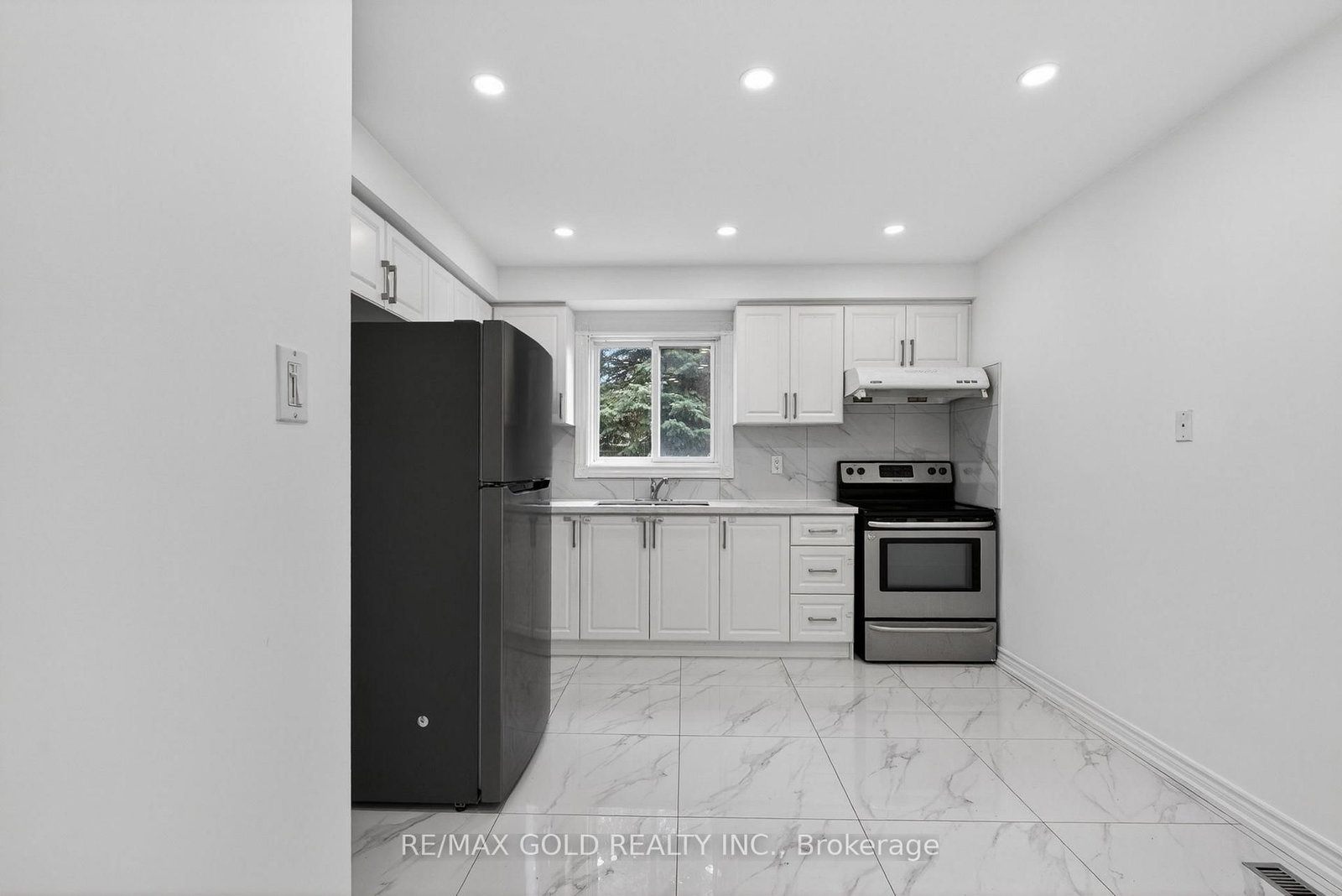 43 Saintsbury Square - Photo 15