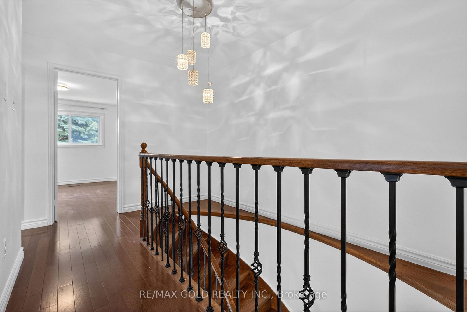 43 Saintsbury Square - Photo 27