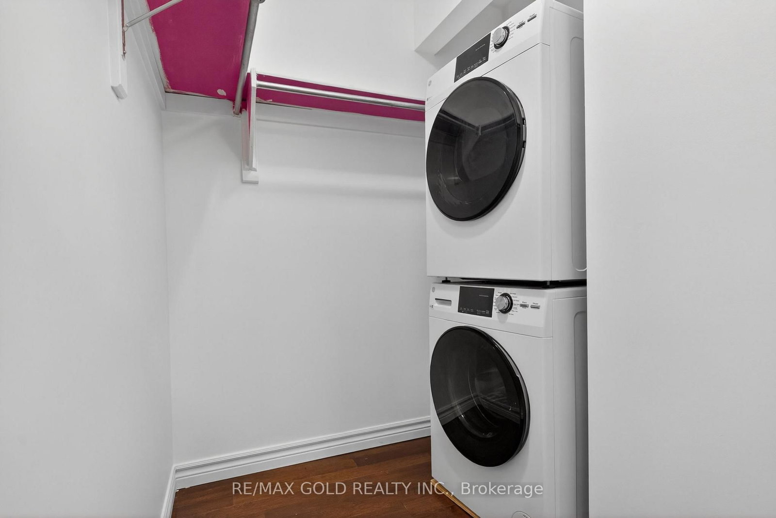 43 Saintsbury Square - Photo 33