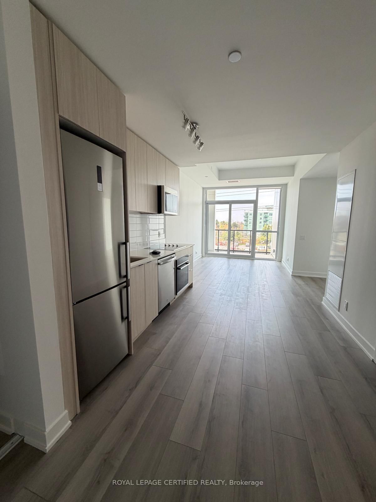 20 Deans Drive, Unit 316 - Photo 3