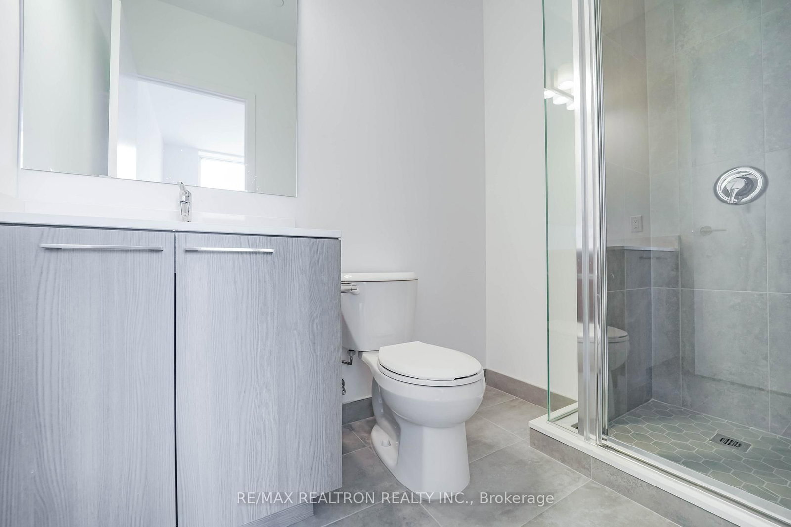 7439 Kingston Road, Unit 101A - Photo 22