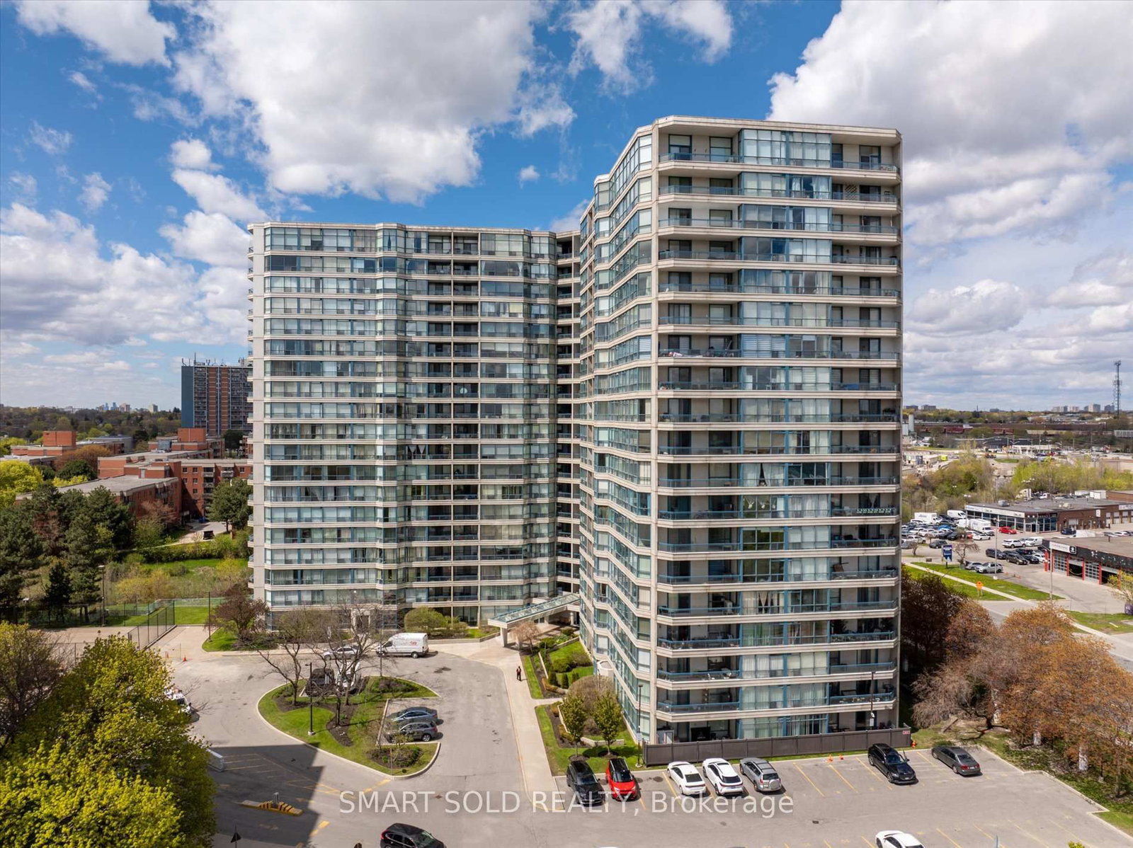4725 Sheppard Avenue