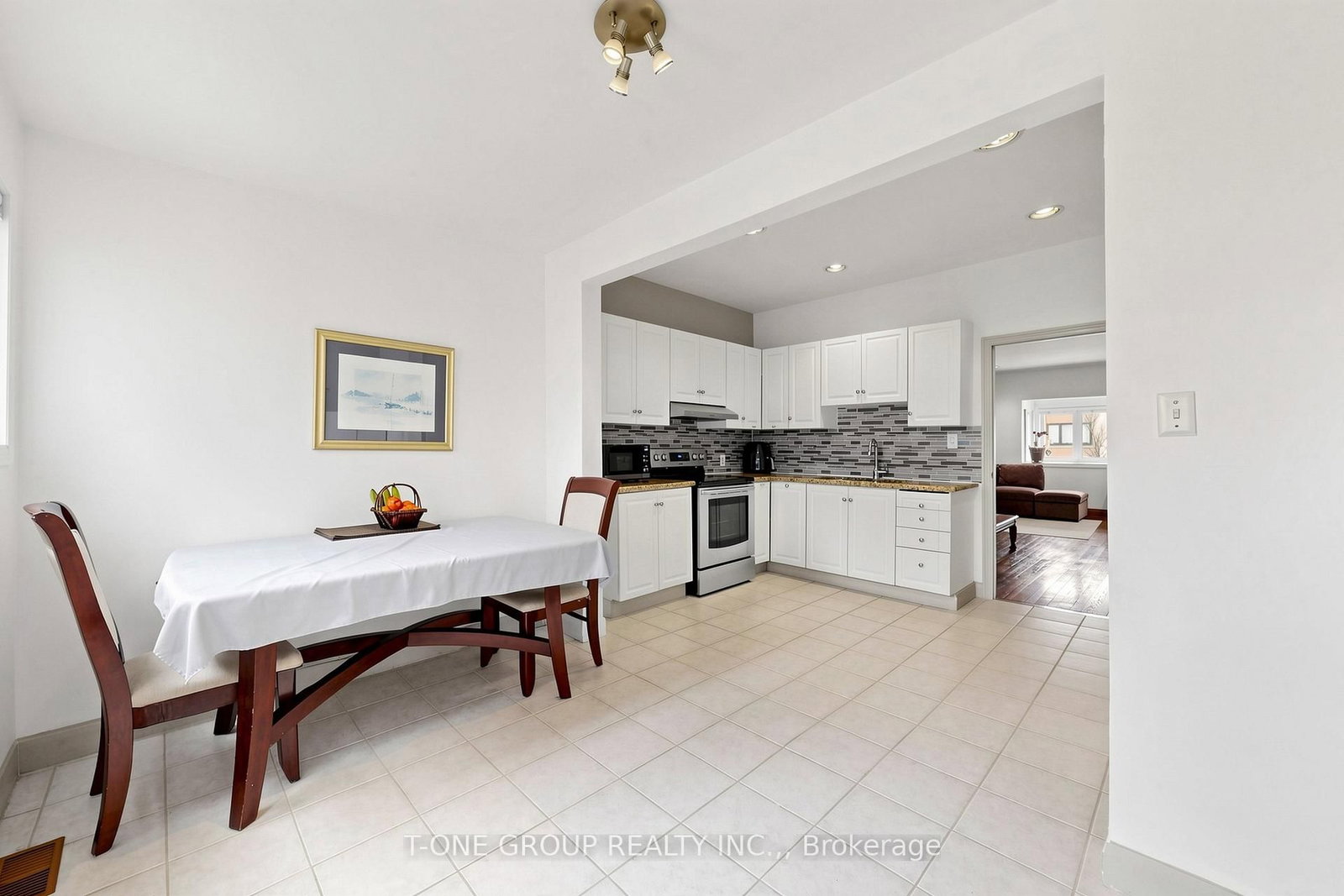 41 Madelaine Avenue - Photo 12