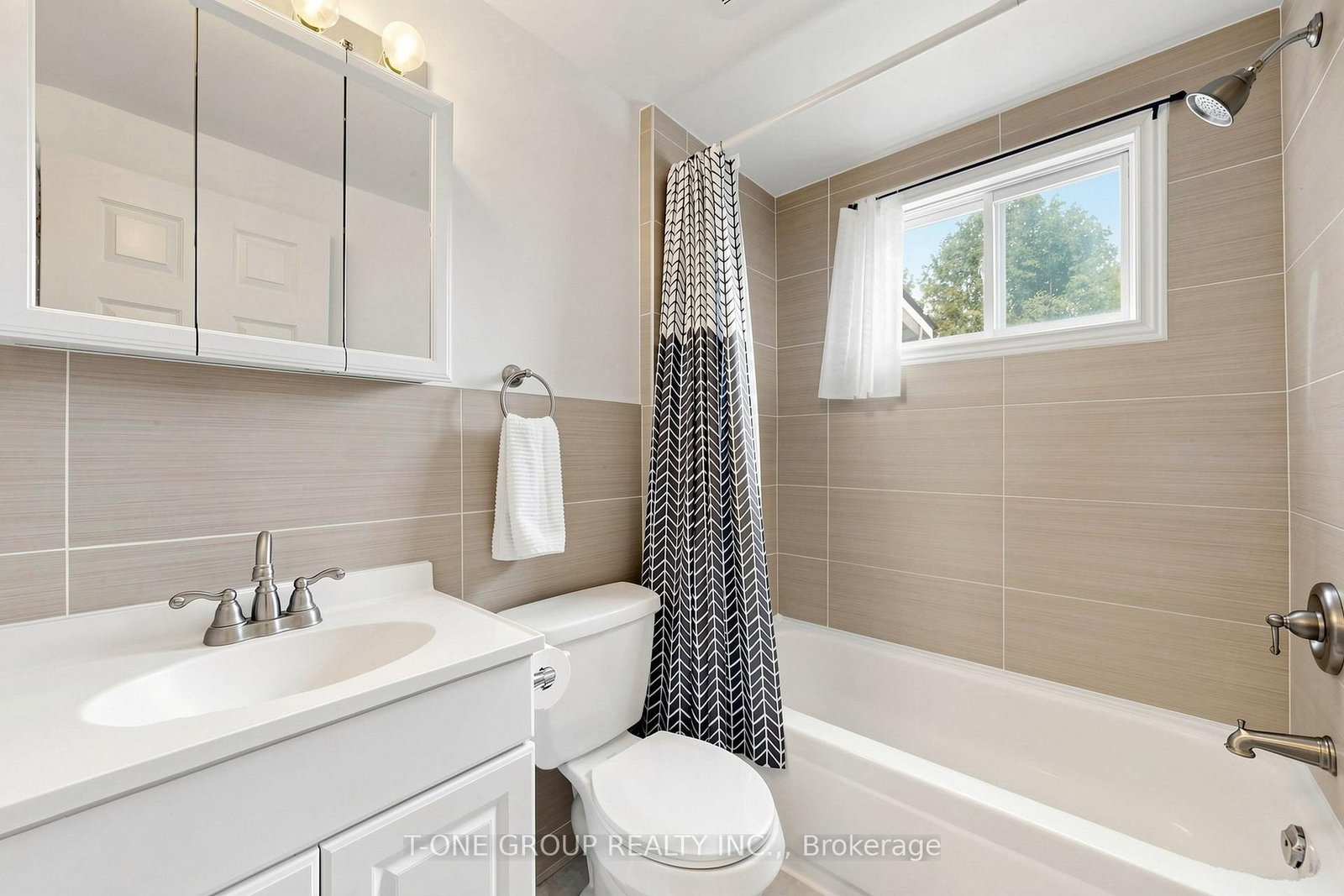 41 Madelaine Avenue - Photo 29