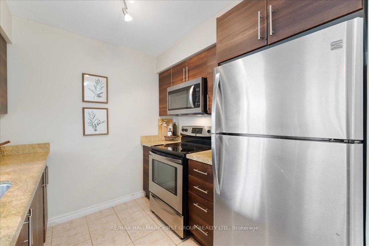 1200 The Esplanade N, Unit 217 - Photo 11