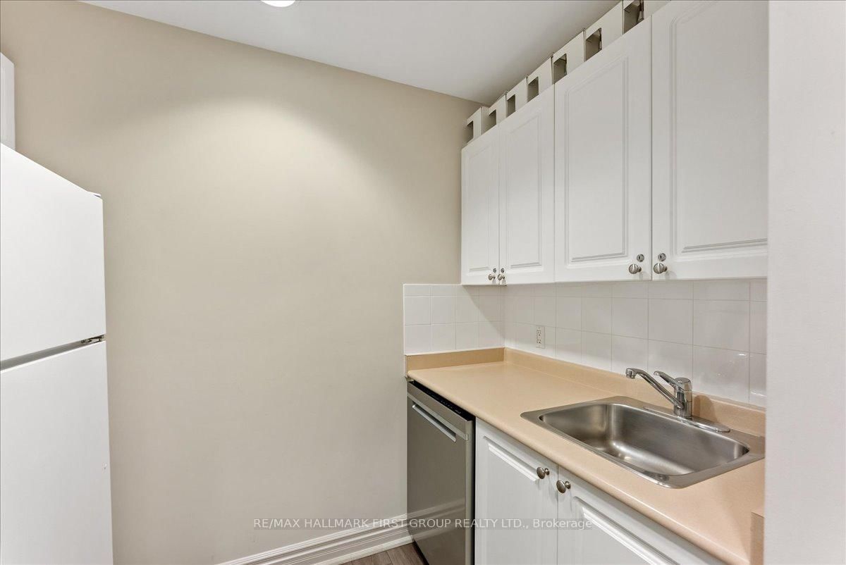 1200 The Esplanade N, Unit 217 - Photo 44