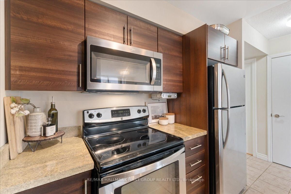 1200 The Esplanade N, Unit 217 - Photo 9