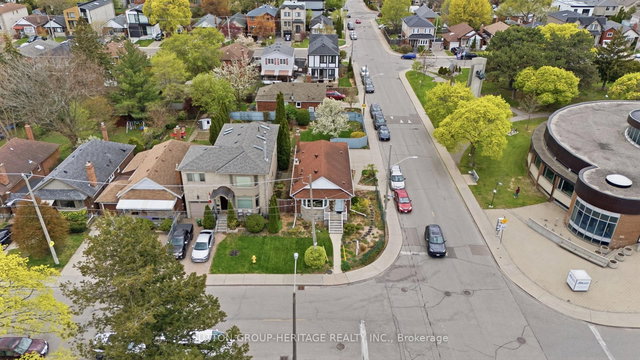 92 Durant Avenue