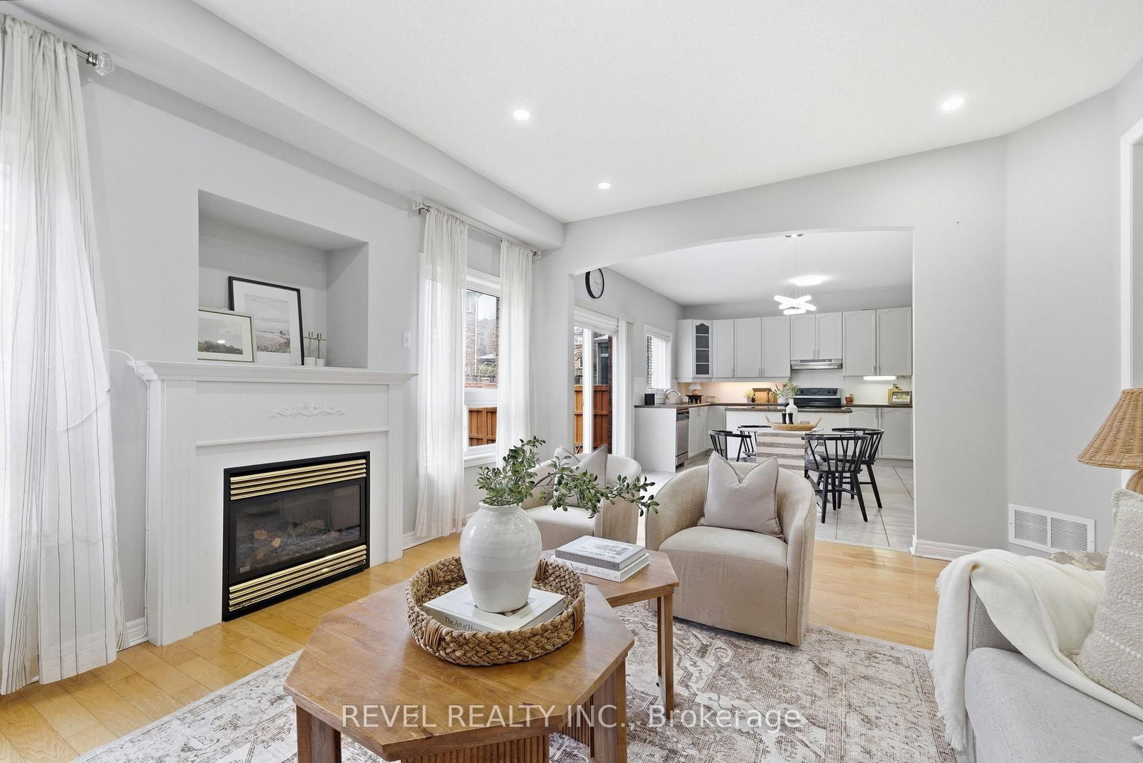 131 Rushworth Drive • Ajax, ON photo 15