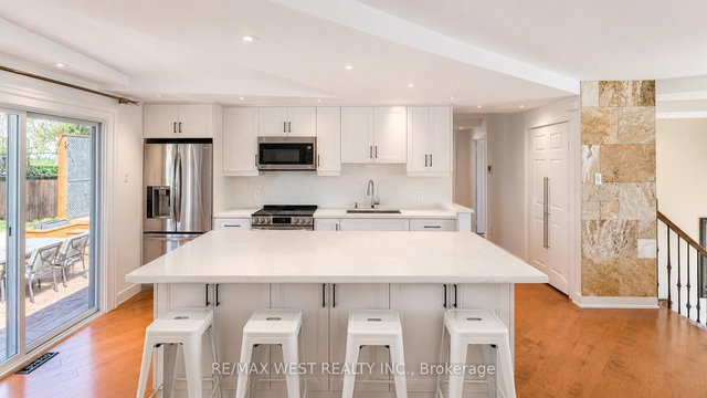 94 White Heather Boulevard
