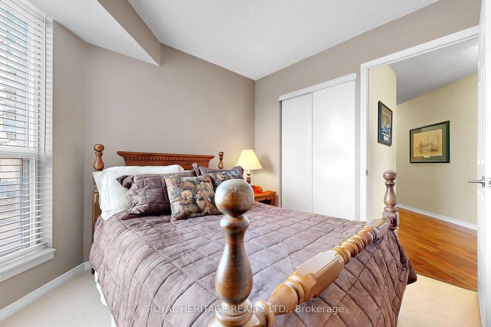 340 Watson Street W, Unit 112 - Photo 31