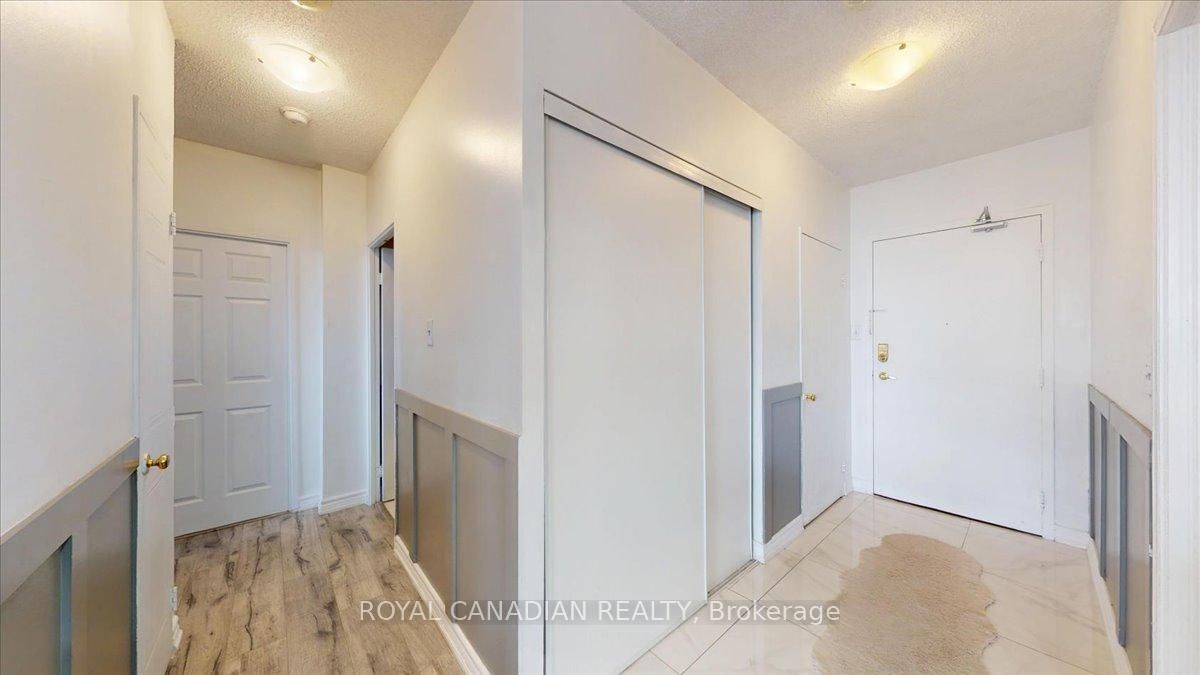 410 Mclevin Avenue • #1011 • Toronto, ON photo 10