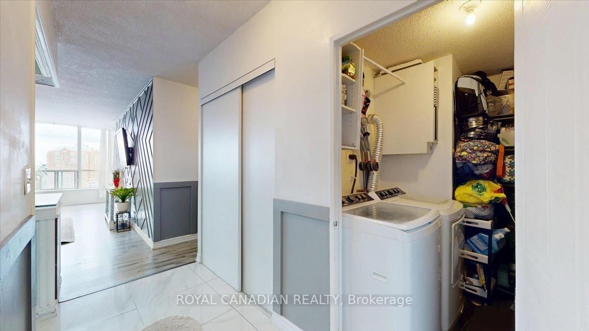 410 Mclevin Avenue • #1011 • Toronto, ON photo 12
