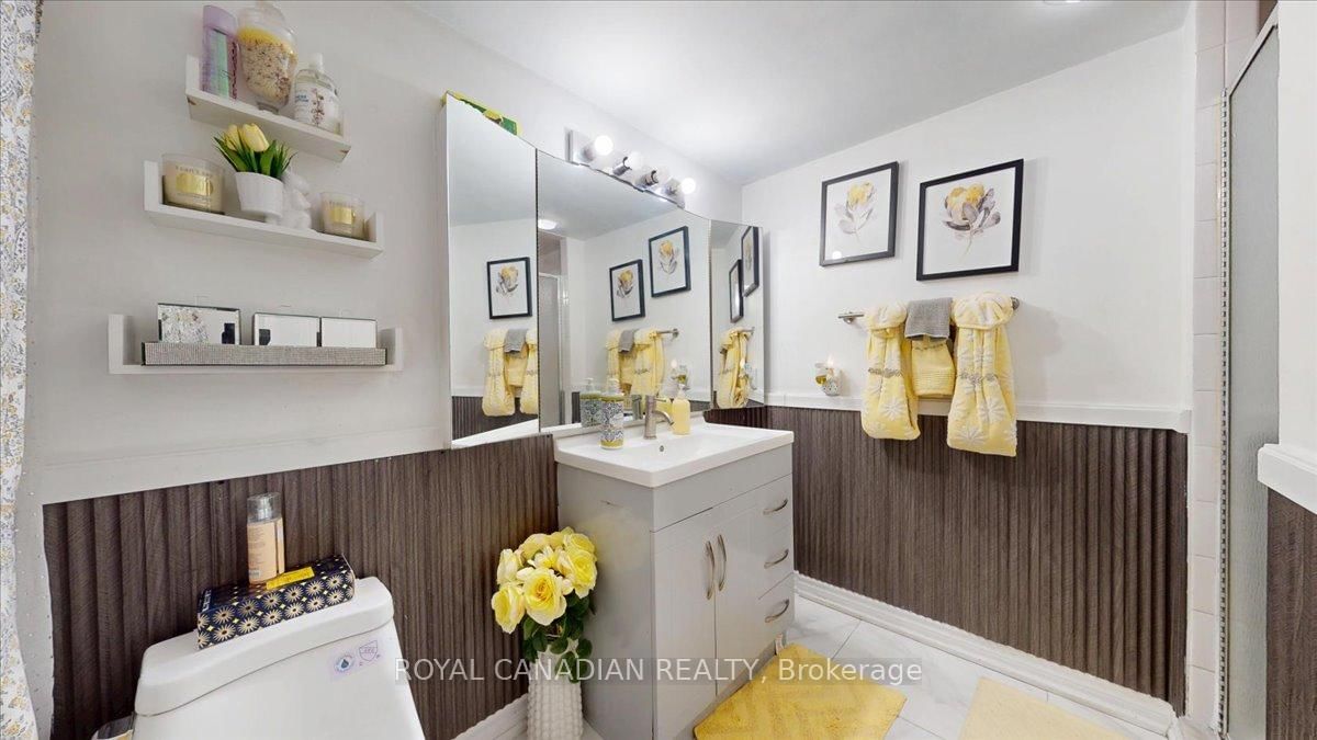 410 Mclevin Avenue • #1011 • Toronto, ON photo 16