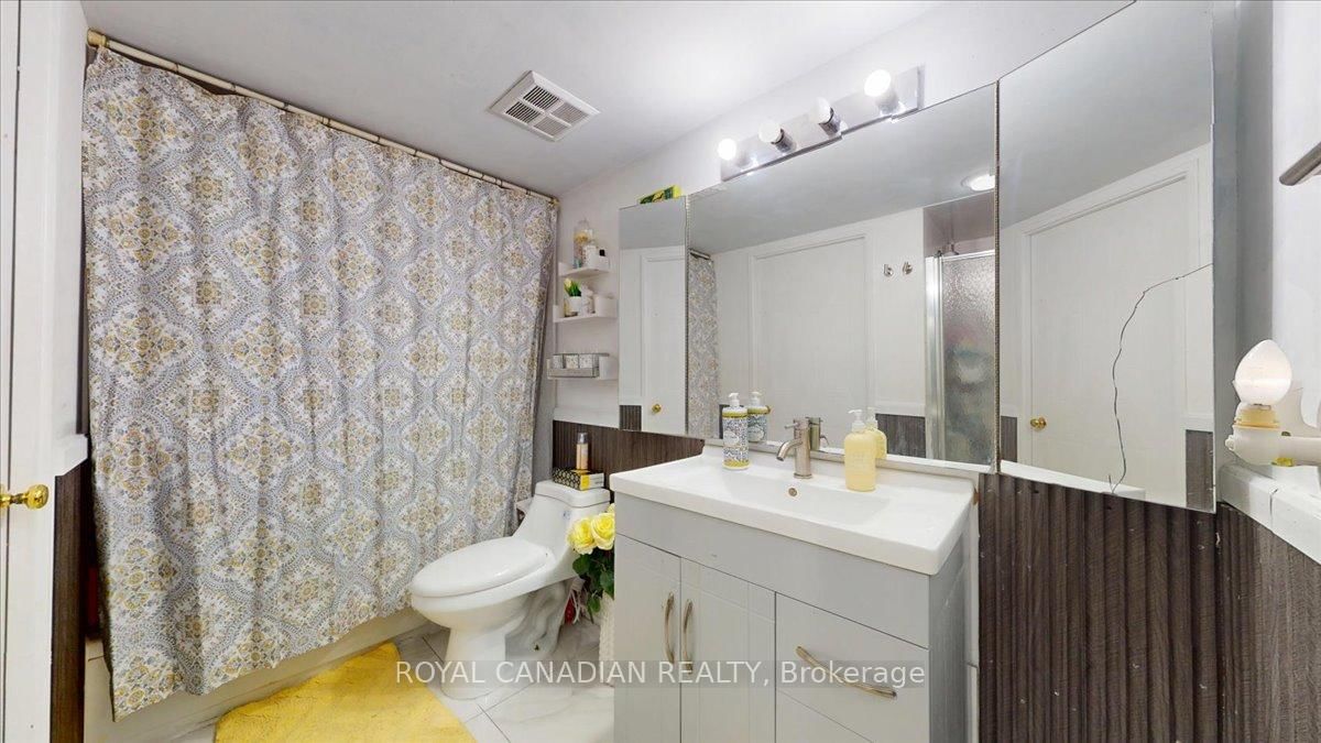 410 Mclevin Avenue • #1011 • Toronto, ON photo 17