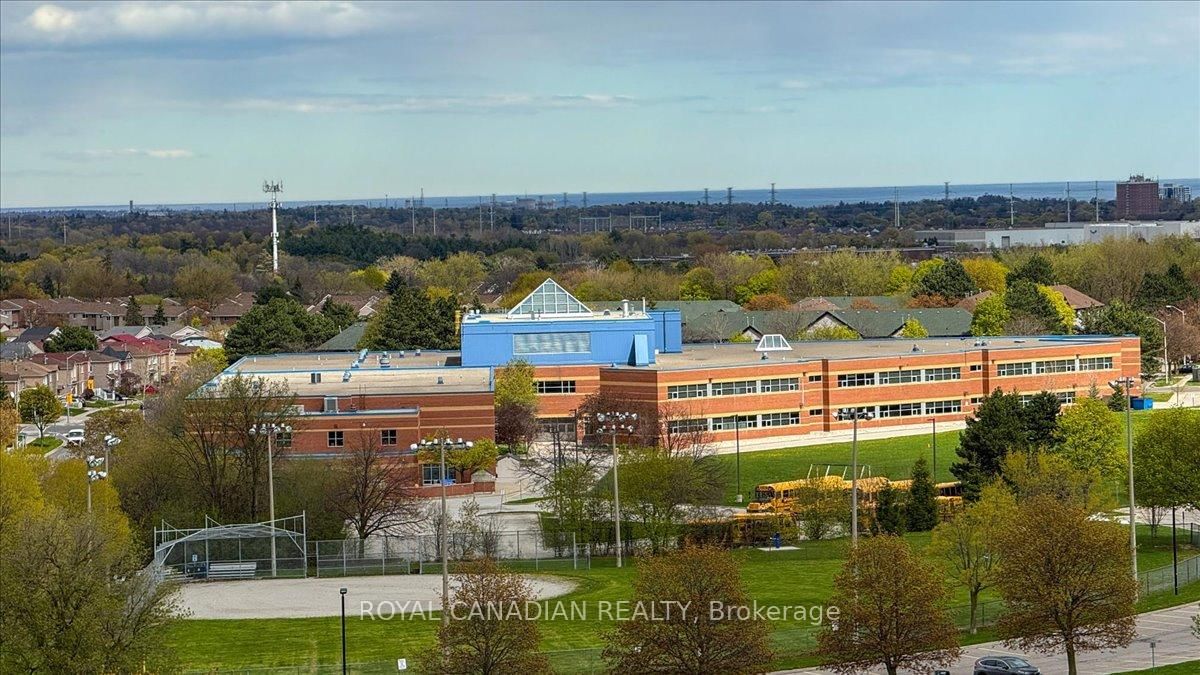 410 Mclevin Avenue • #1011 • Toronto, ON photo 39