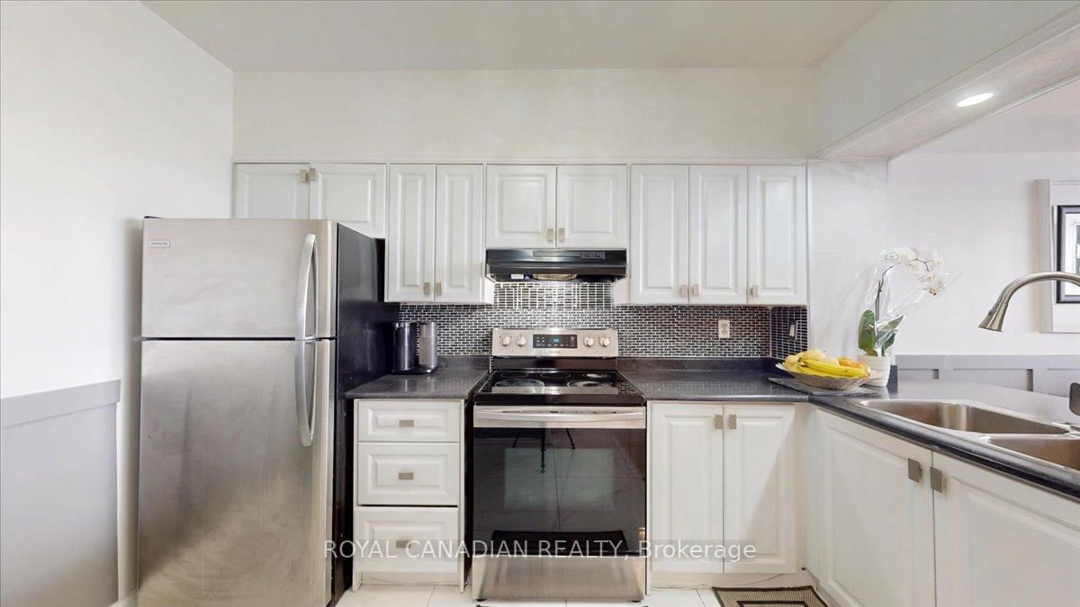 410 Mclevin Avenue, Unit 1011