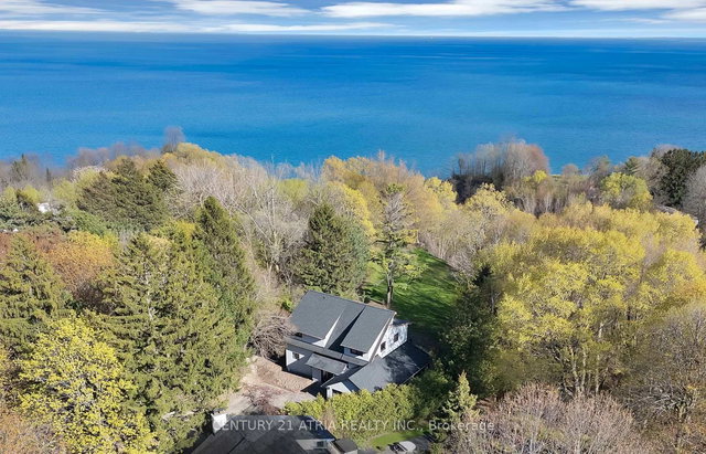 33 Bellehaven Crescent