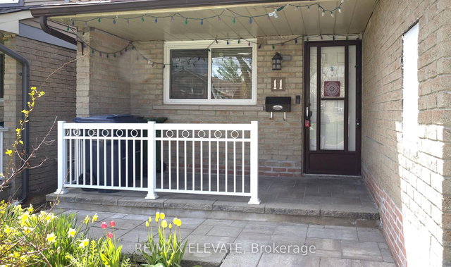 UPPER - 11 Nabob Crescent